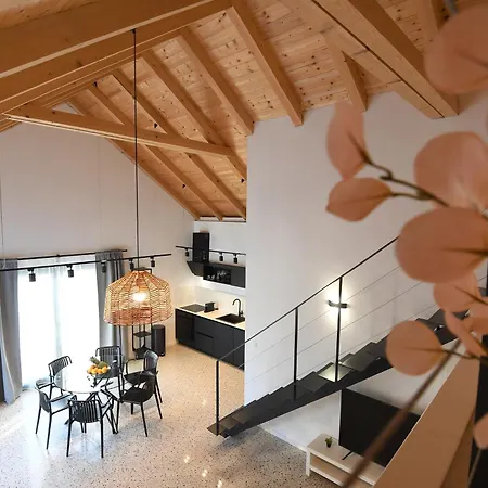 Vikendica Ruzarica Brisevo